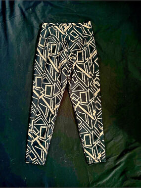 KINISIS Geometric Active Stretch Leggings Size Small